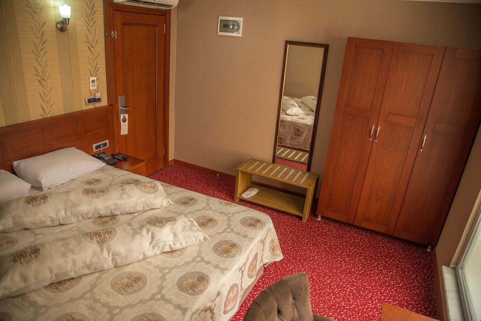 Grand Merin Airport Hotel Istanboel Buitenkant foto