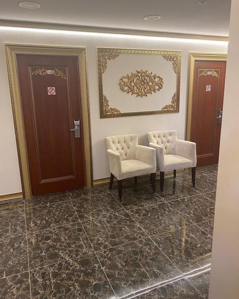 Grand Merin Airport Hotel Istanboel Buitenkant foto