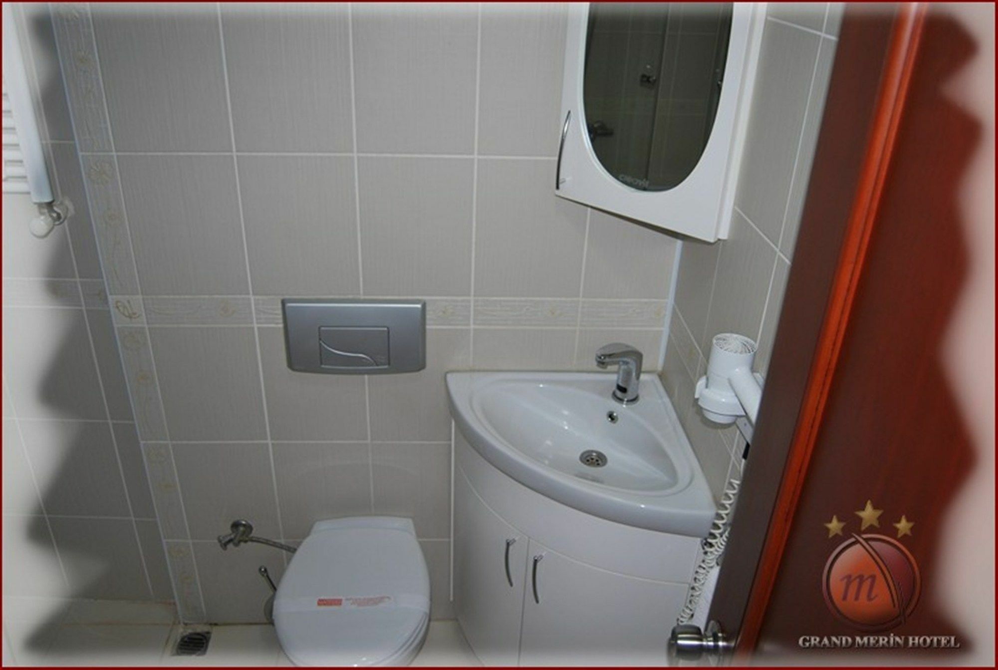 Grand Merin Airport Hotel Istanboel Buitenkant foto